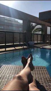 Renata Dávila feet photo thumbnail