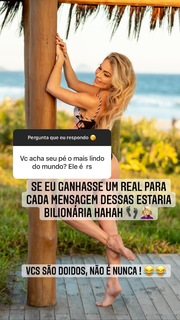 Renata Dávila feet photo thumbnail