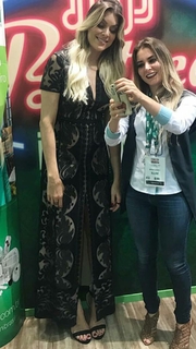 Renata Fan feet photo thumbnail