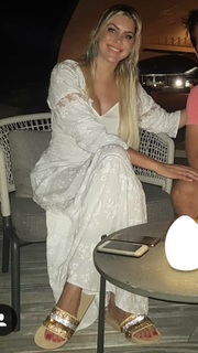 Renata Fan feet photo thumbnail