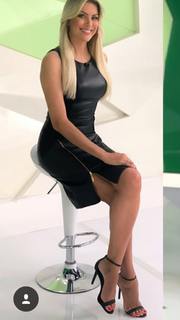 Renata Fan feet photo thumbnail