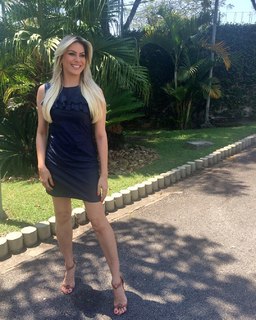 Renata Fan feet photo thumbnail