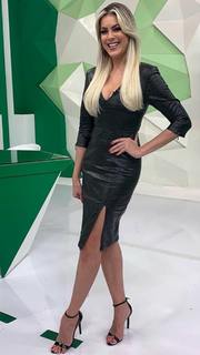Renata Fan feet photo thumbnail