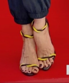Renata Fan feet photo thumbnail