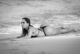 Renata Frisson feet photo 9