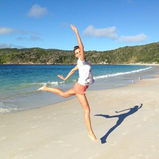 Renata Kuerten feet photo 3