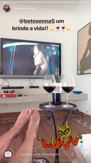 Renata Kuerten feet photo 3