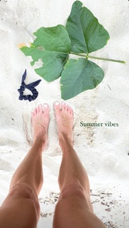 Renata Kuerten feet photo 12