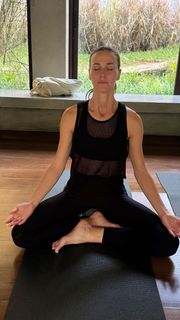 Renata Kuerten feet photo 2