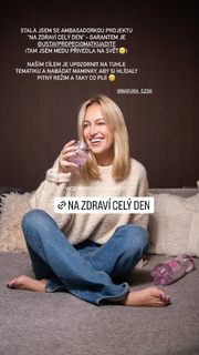 Renata Langmannova feet photo 11