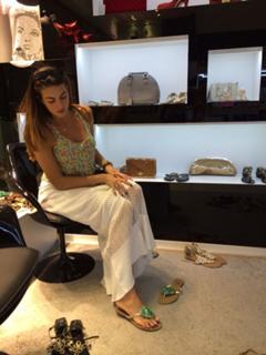 Renata Molinaro feet photo 5