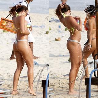 Renata Molinaro feet photo 1