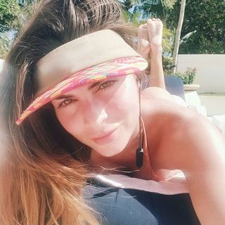 Renata Molinaro feet photo 13