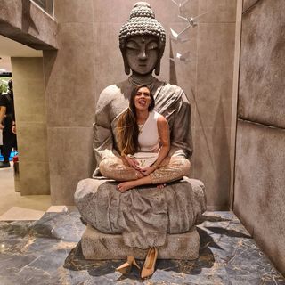 Renata Molinaro feet photo 9