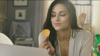 Renata Notni feet photo thumbnail