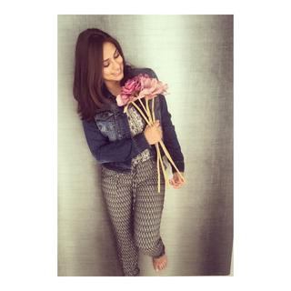 Renata Notni feet photo thumbnail