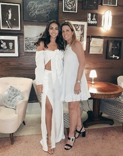 Renata Notni feet photo thumbnail