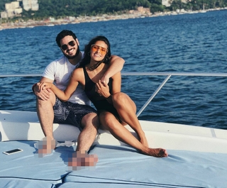 Renata Notni feet photo thumbnail