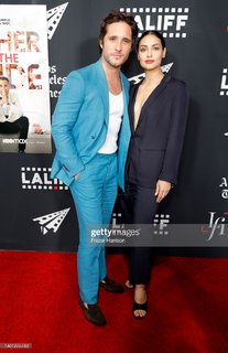 Renata Notni feet photo thumbnail