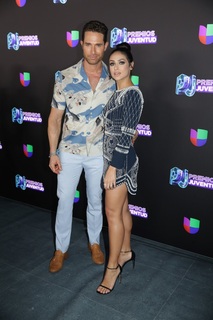 Renata Notni feet photo thumbnail