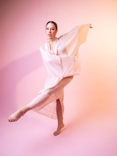 Renata Saldanha feet photo 18