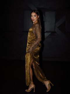 Renata Saldanha feet photo 9