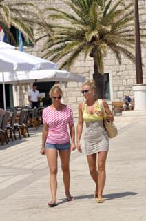 Renata Sopek feet photo 8