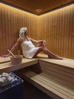 Renata Sopek feet photo 4