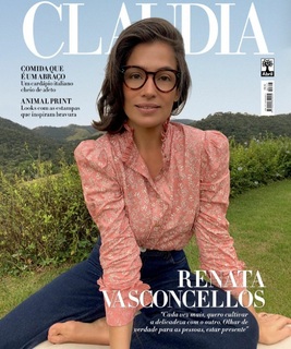 Renata Vasconcellos feet photo 6