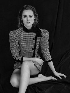 Renate Reinsve feet photo 7