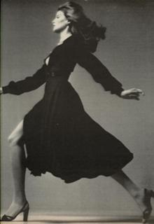 Rene Russo feet photo thumbnail