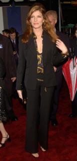 Rene Russo feet photo thumbnail