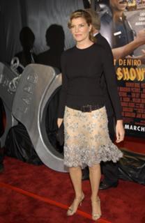 Rene Russo feet photo thumbnail