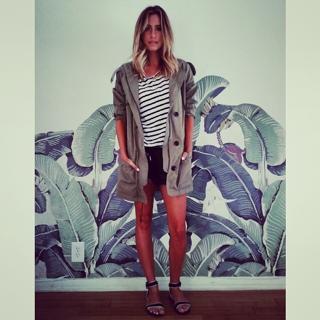Renee Bargh feet photo 19