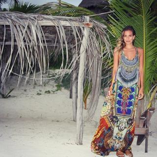Renee Bargh feet photo 5
