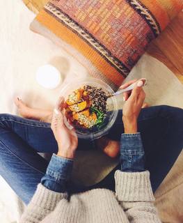 Renee Bargh feet photo 6