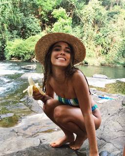 Renee Herbert feet photo 3