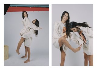 Renee Herbert feet photo 9