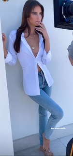 Renee Herbert feet photo 13