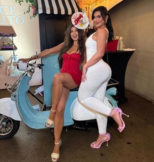 Renee Monaco feet photo 17