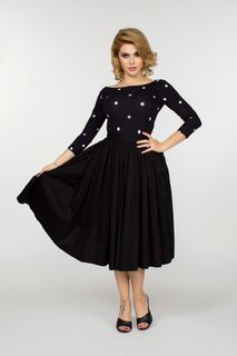 Renee Olstead feet photo thumbnail
