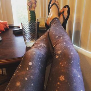 Renee Paquette feet photo thumbnail