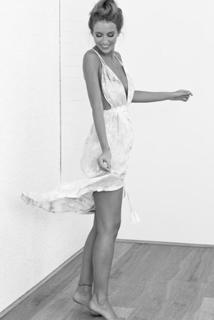 Renee Somerfield feet photo 2