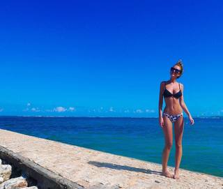 Renee Somerfield feet photo 6
