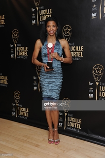 Renée Elise Goldsberry feet photo 16