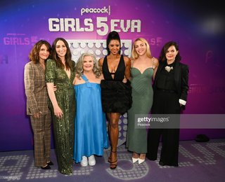 Renée Elise Goldsberry feet photo 7