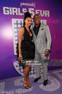 Renée Elise Goldsberry feet photo 8