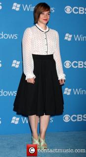 Renée Felice Smith feet photo 10