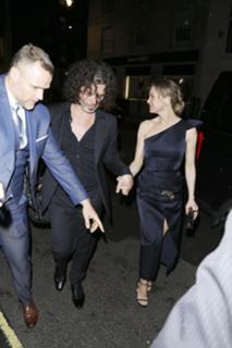 Renée Zellweger feet photo thumbnail