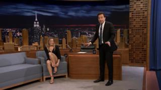 Renée Zellweger feet photo thumbnail